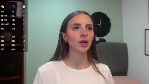 Snapshot of sofia_her chatting on December 12, 7:59 pm Sofia online show from December 12, 7:59 pm