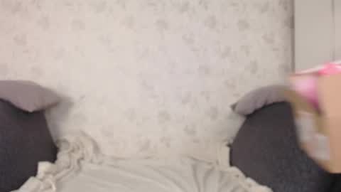 Snapshot of sofia_here chatting on March 19, 12:03 am Sofia here online show from March 19, 12:03 am