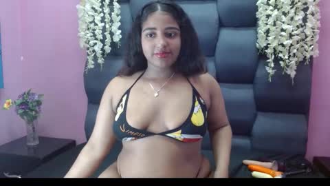 Snapshot of sofia_hernandeez_ chatting on February 4, 2:39 am Sofi online show from February 4, 2:39 am