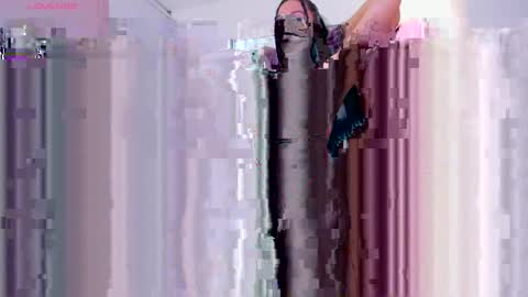 Sofia Jo                                                                                            IG sofisj023 online show from May 5, 2:19 am