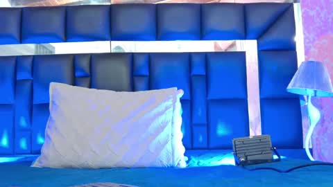 Sofia online show from September 19, 3:19 am