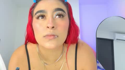 Sofia online show from November 21, 3:05 am