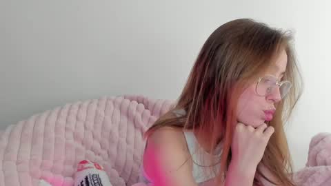     online show from February 4, 5:53 am