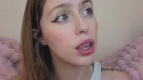     online show from September 18, 3:52 am