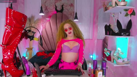 Sofia online show from December 13, 2:16 pm