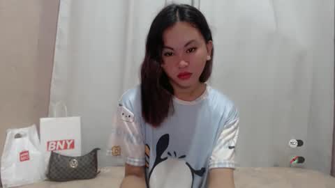 sofia_sweetheart18 online show from March 12, 1:56 am