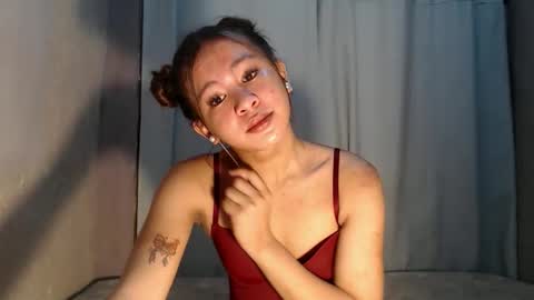 Snapshot of sofia_sweetheart18 chatting on May 15, 11:56 pm sofia_sweetheart18 online show from May 15, 11:56 pm