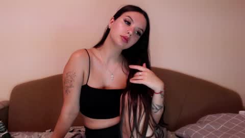 Snapshot of sofia_velle22 chatting on July 25, 9:01 pm Lilith online show from July 25, 9:01 pm