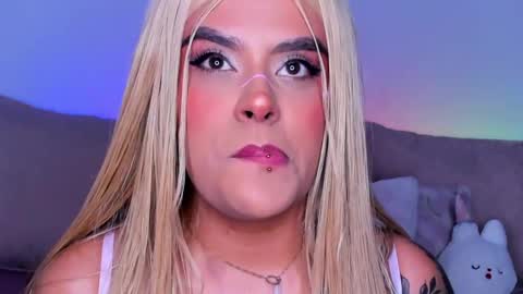 Snapshot of sofiaacortes chatting on April 7, 5:30 am Sofi cortes626 Ig online show from April 7, 5:30 am