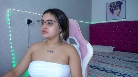 Sofia online show from May 6, 11:48 am