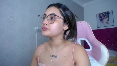 Sofia online show from May 17, 11:01 pm