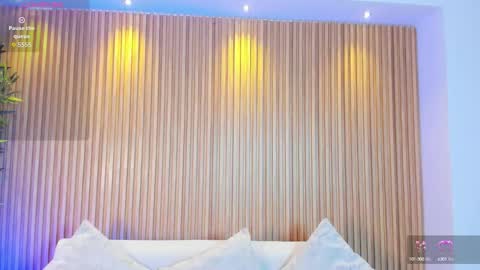 Snapshot of sofiacaramel chatting on September 22, 8:44 pm Sofia caramel online show from September 22, 8:44 pm