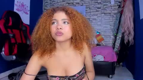 sofiacastillo01 online show from January 24, 8:11 pm