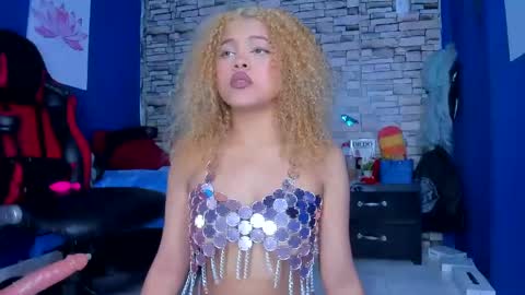 sofiacastillo01 online show from February 23, 5:18 pm