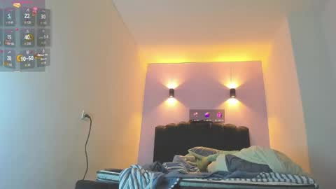 Snapshot of sofiaclaus_19 chatting on October 21, 4:46 am Sofia online show from October 21, 4:46 am