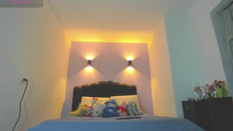 Sofia online show from April 3, 5:05 am