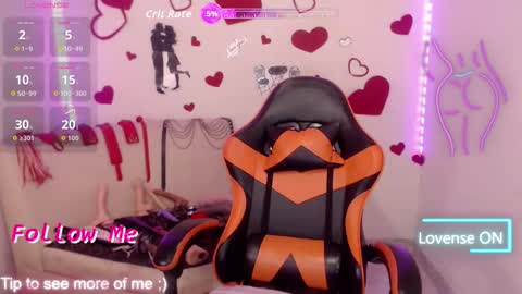 sofiacurvy45 online show from November 15, 1:47 am