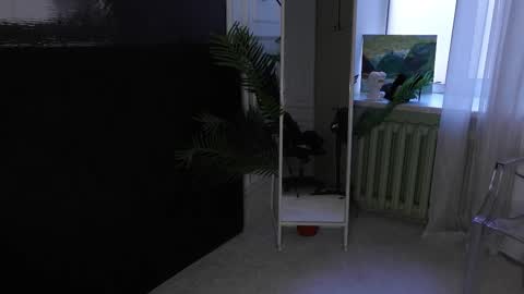 Snapshot of sofiafoster chatting on September 11, 6:02 am Sofia online show from September 11, 6:02 am