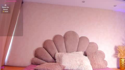 Snapshot of sofiagomez_1 chatting on May 10, 7:08 pm SOFI online show from May 10, 7:08 pm