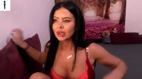 Snapshot of sofialiub chatting on December 8, 8:47 pm sofialiub online show from December 8, 8:47 pm