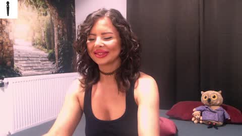 Snapshot of sofialiub chatting on April 8, 3:28 am sofialiub online show from April 8, 3:28 am