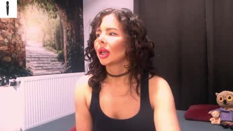 Snapshot of sofialiub chatting on April 21, 3:24 am sofialiub online show from April 21, 3:24 am