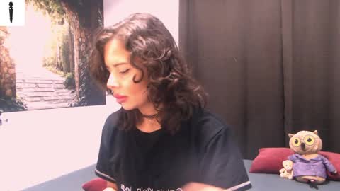 Snapshot of sofialiub chatting on May 2, 3:33 am sofialiub online show from May 2, 3:33 am