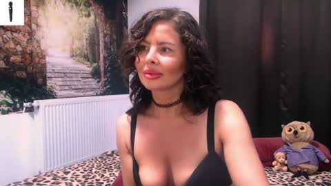 Snapshot of sofialiub chatting on June 29, 5:35 am sofialiub online show from June 29, 5:35 am