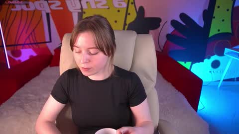 SofiaLuxuryy online show from February 4, 2:45 pm