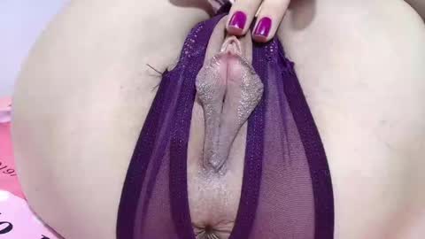 Sofiamillerrs online show from February 11, 9:35 pm