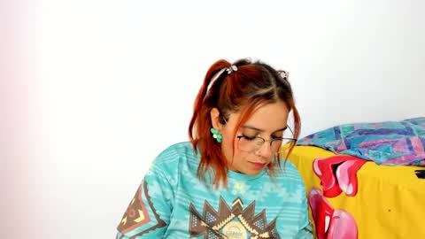 sofiaortizx online show from February 1, 9:11 am