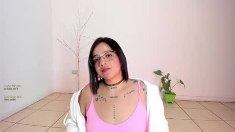 sofiaortizx online show from February 28, 12:32 am