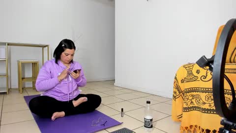 sofiaortizx online show from March 1, 10:55 am