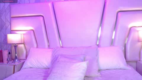 Sofia Stanley online show from November 16, 11:49 am