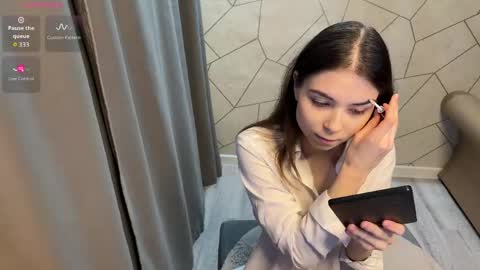 Sofia online show from May 7, 8:20 am