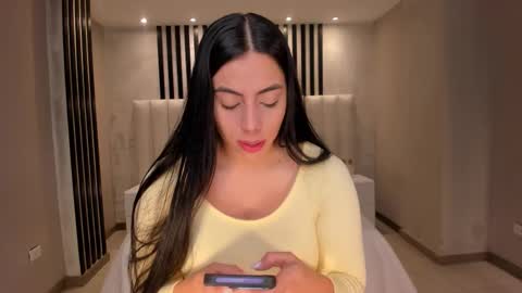 Sofi Vega online show from February 5, 12:54 pm