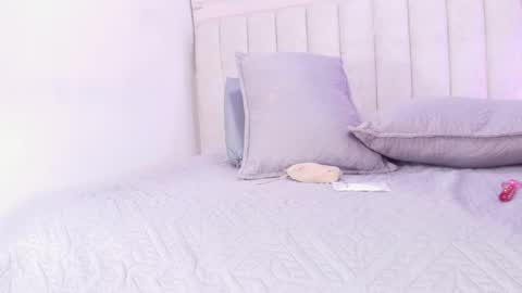 Snapshot of sofiavelezz_ chatting on February 27, 11:54 am Sofia Velez online show from February 27, 11:54 am