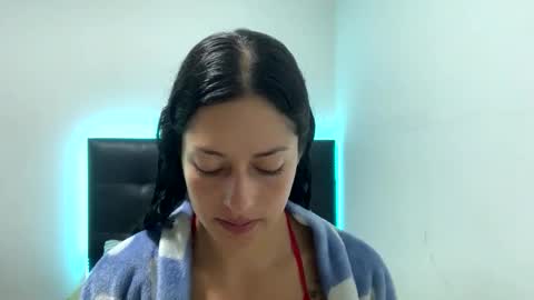 Sofi online show from April 4, 11:51 am