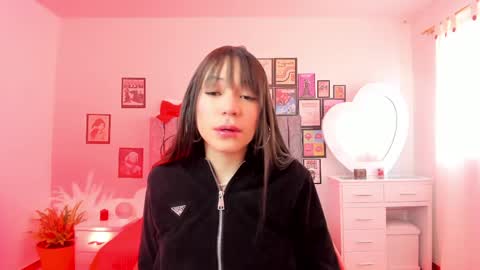sofie_03 online show from April 4, 12:46 pm