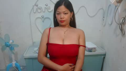 sofie_loorexx online show from May 5, 9:28 am