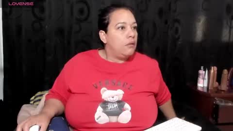 Vicky  online show from May 12, 12:35 pm