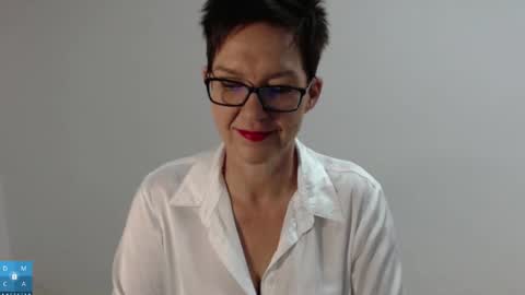 Sofie Velvet online show from November 7, 7:19 am