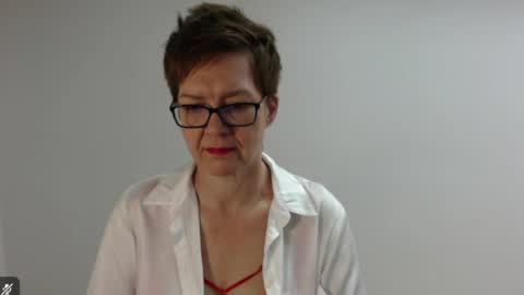 Snapshot of sofie_velvet chatting on March 13, 4:08 am Sofie Velvet online show from March 13, 4:08 am