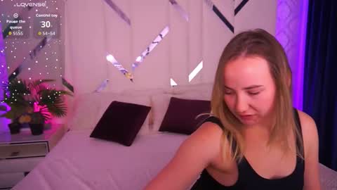 Sofie online show from November 6, 11:59 pm