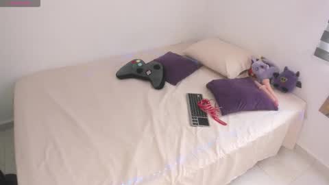 sofiescobar_ online show from February 10, 1:59 pm