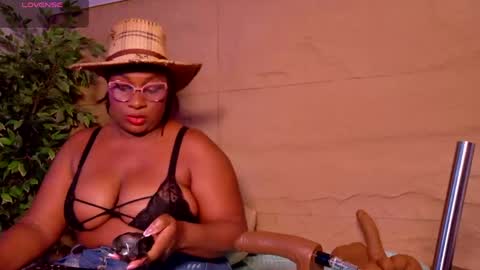 KELLY-HILL online show from May 20, 10:21 am