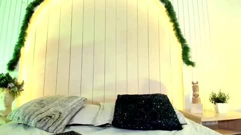 Sofii Lopezz online show from December 20, 6:02 pm