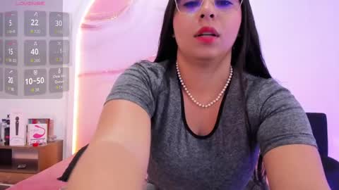 Sofii Lopezz online show from September 26, 11:25 am