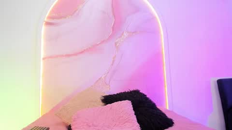 Snapshot of sofii_lopezz chatting on February 27, 11:43 am Sofii Lopezz online show from February 27, 11:43 am