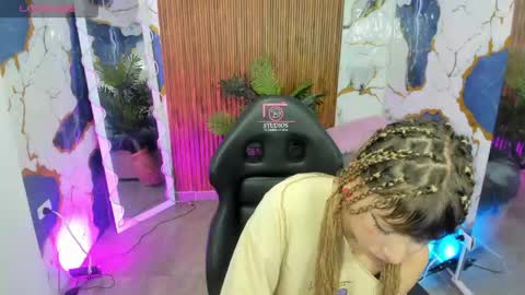  Sofii  online show from May 21, 9:22 pm
